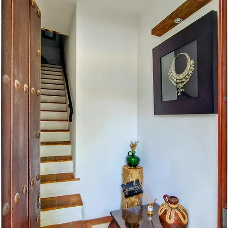Casita De Chocolate * Constantina
